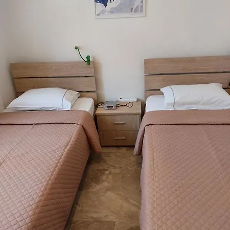 بيت للعطل Kristel إيريسوس